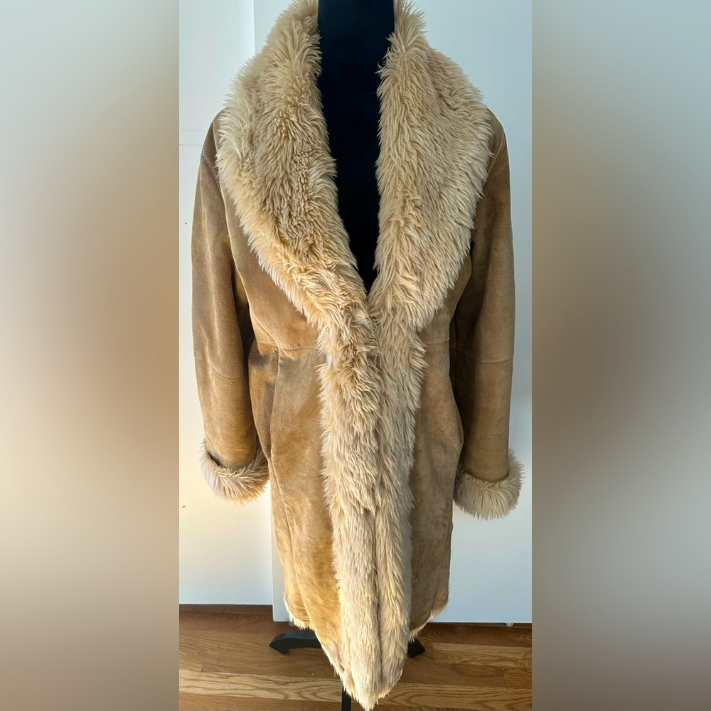 Mint Condition Vintage Penny Lane Suede Coat Size M.